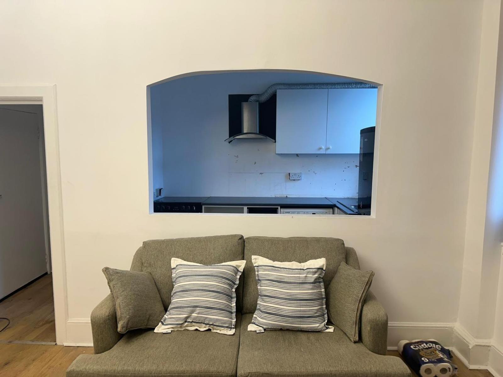 First Floor One Bed Apartment In Central West Londra Esterno foto